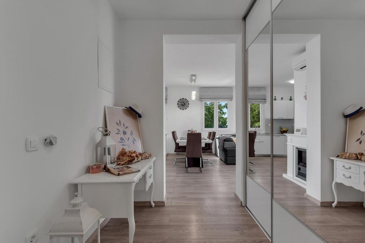 Apartment Apricus Makarska Zewnętrze zdjęcie
